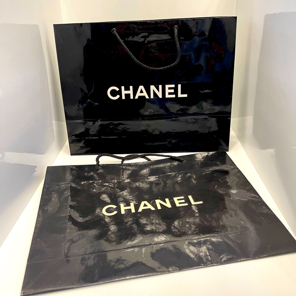 Chanel large shopping bag 🛍